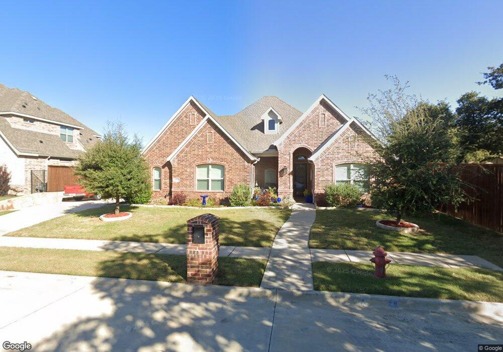 8905 Michelle Ln, North Richland Hills, TX 76182 - photo 1