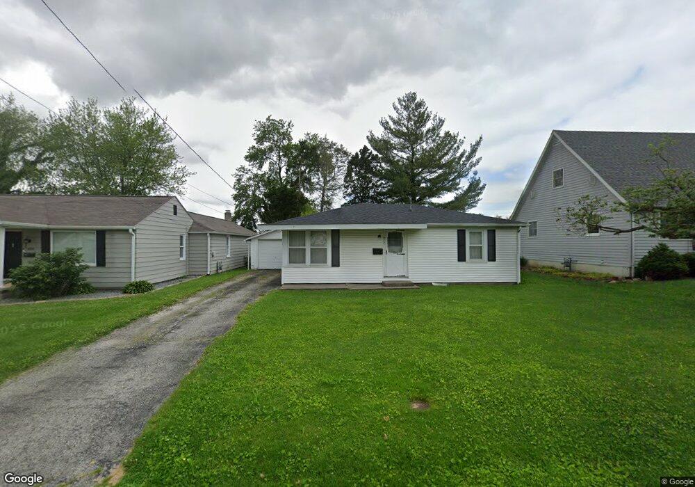 911 N Line St, Loogootee, IN 47553 - photo 1