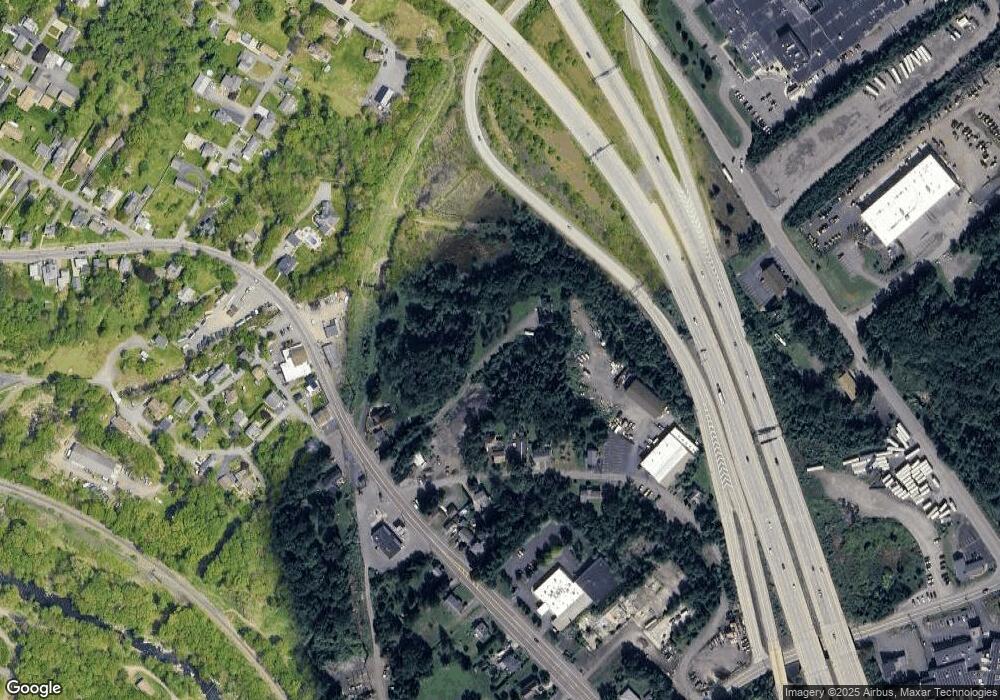 1161 E Drinker St unit R, Dunmore, PA 18512 - photo 1