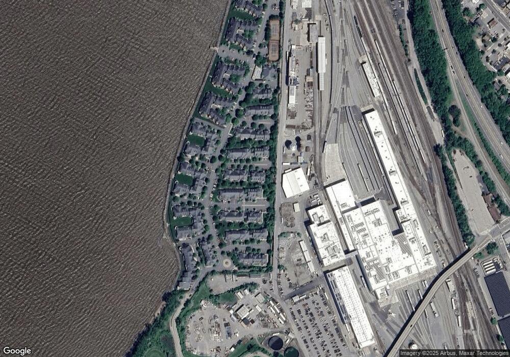 1605 Half Moon Bay Dr unit 16-6, Croton On Hudson, NY 10520 - photo 1