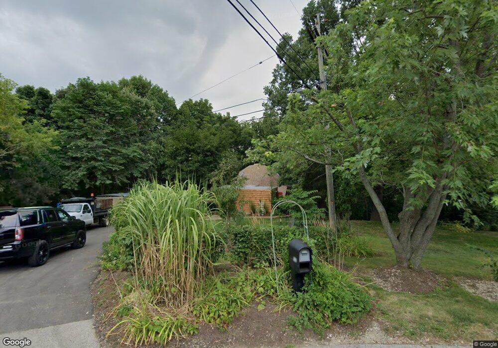 132 Lake Shore Dr, Carpentersville, IL 60110 - photo 1