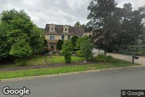 106 Phyllis Dr, Old Tappan, NJ 07675