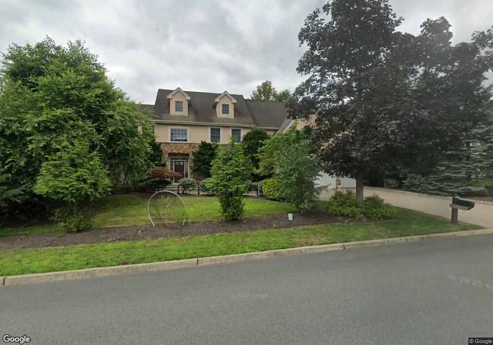 106 Phyllis Dr, Old Tappan, NJ 07675 - photo 1