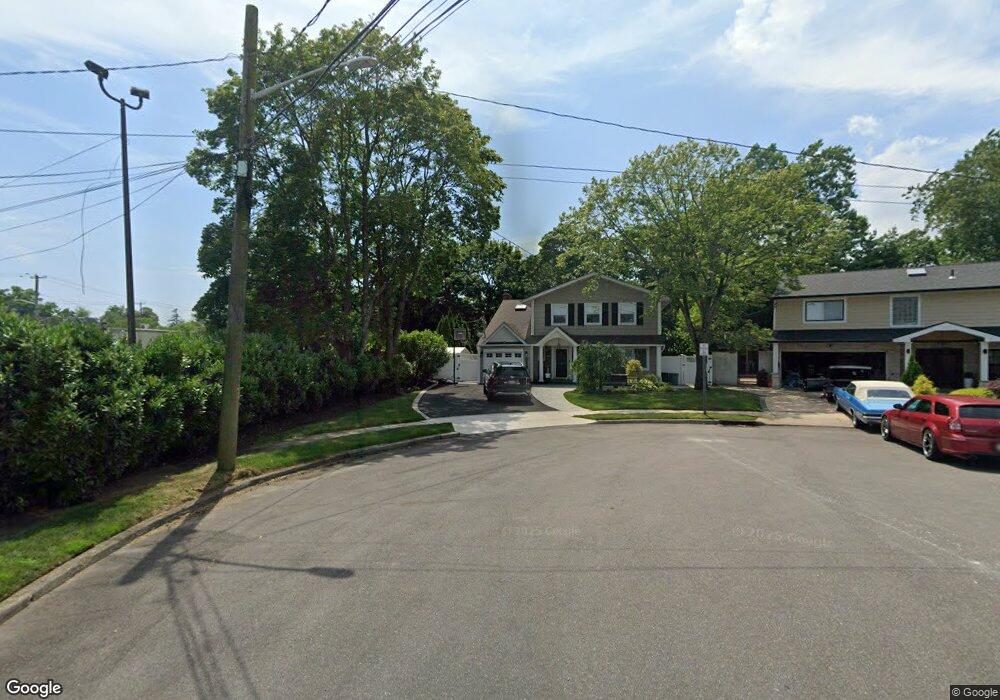 2064 London Ct, Merrick, NY 11566 - photo 1