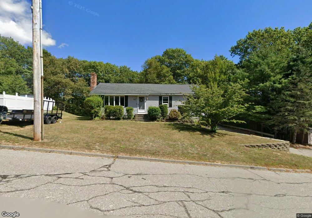 82 Lakeview Dr, Gardner, MA 01440 - photo 1