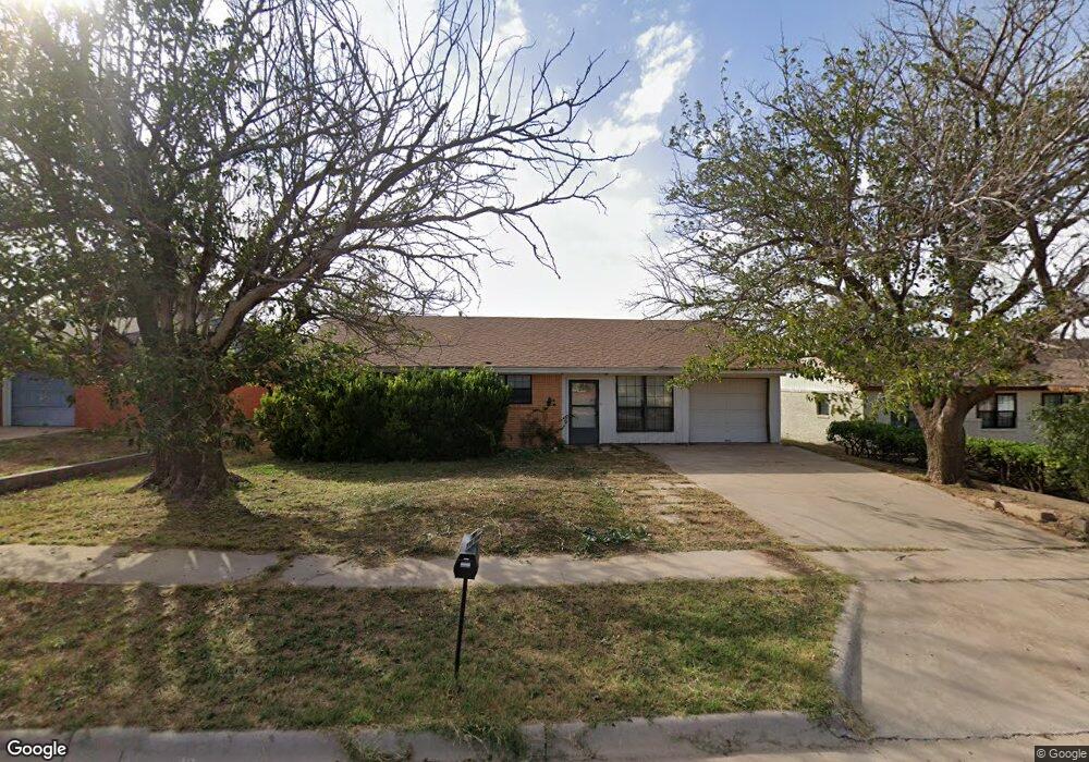 2714 Lynn Dr, Big Spring, TX 79720 - photo 1