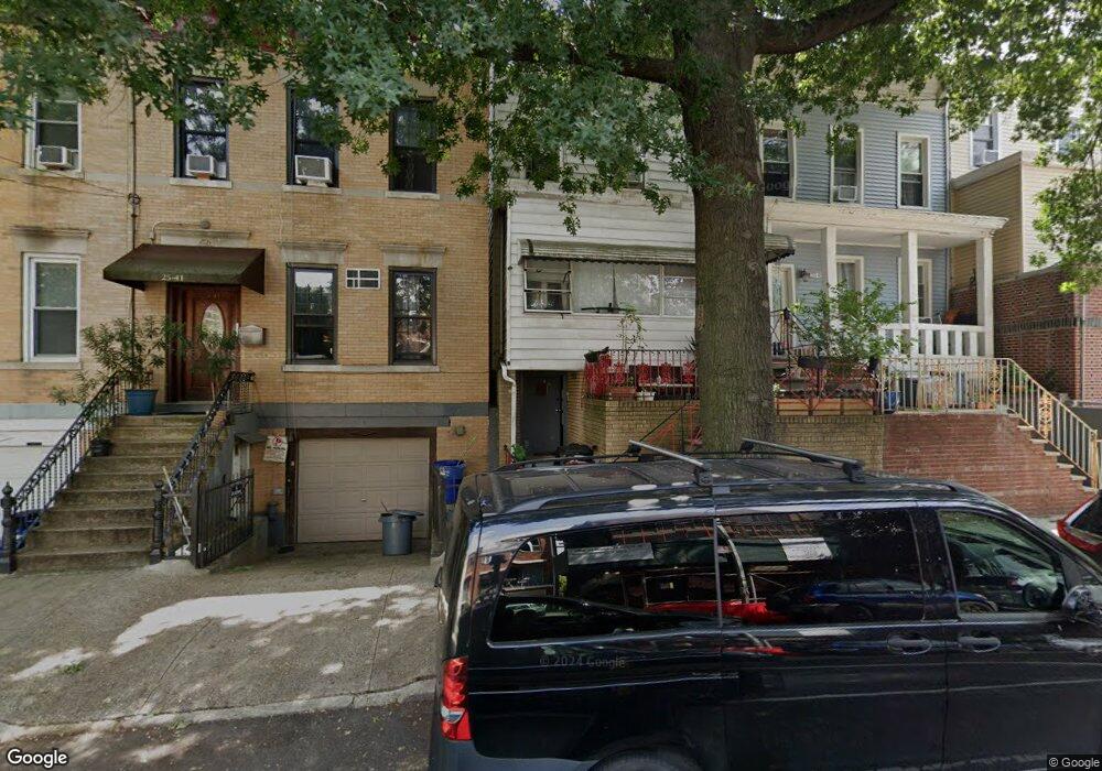 2543 36th St, Astoria, NY 11103 - photo 1