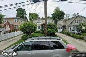 39 Nesaquake Ave Unit B, Port Washington, NY 11050