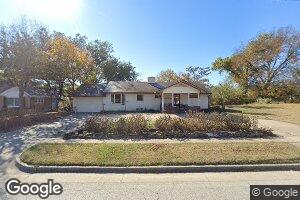219 W Broadway, New Franklin, MO 65274