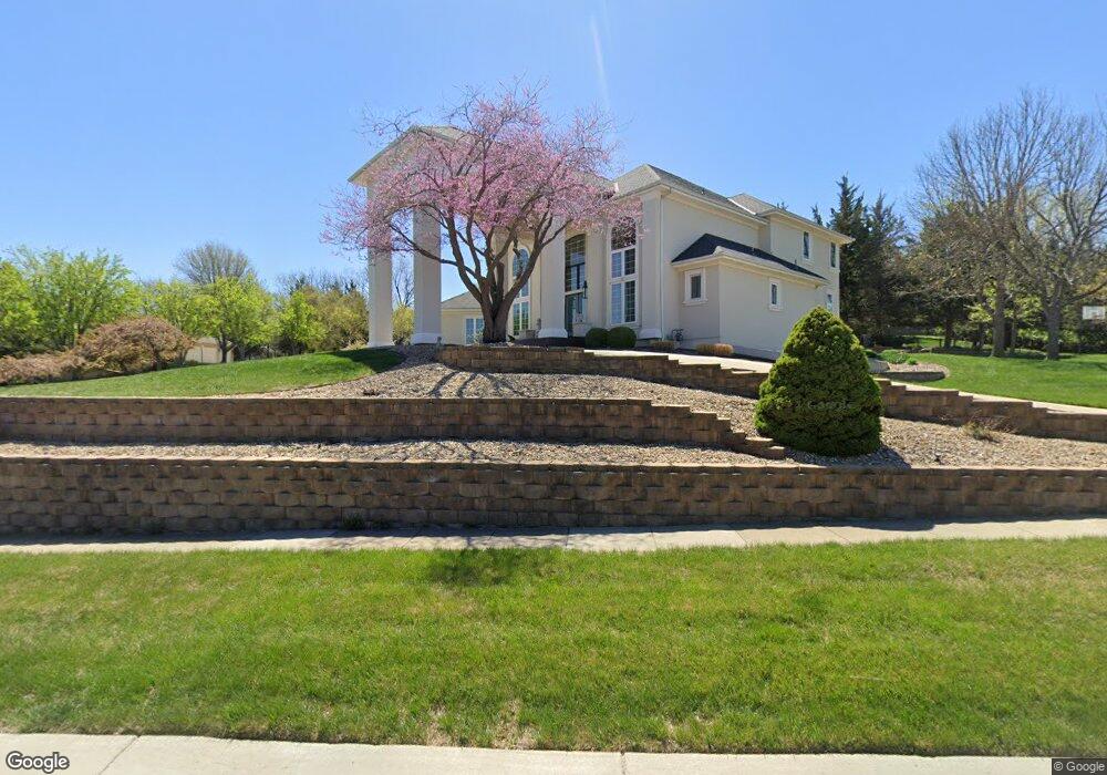 3711 SW Belle Ave, Topeka, KS 66610 - photo 1