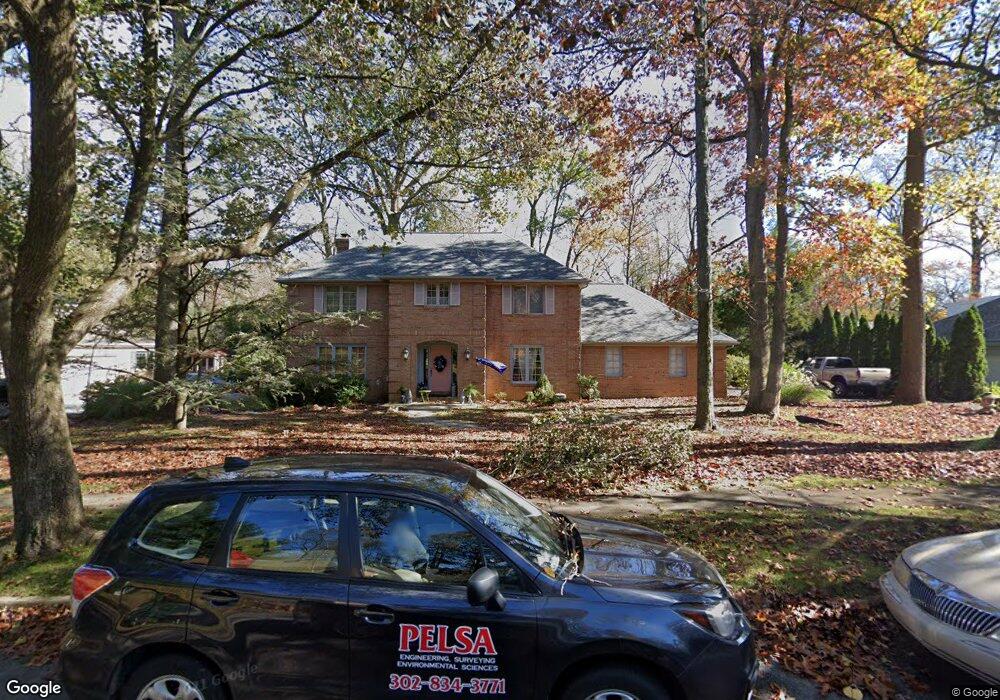 708 Foxdale Rd, Wilmington, DE 19803 - photo 1