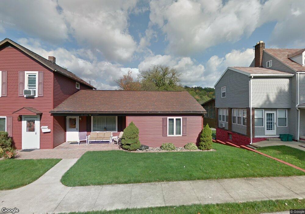 4 E 4th Ave, Latrobe, PA 15650 - photo 1