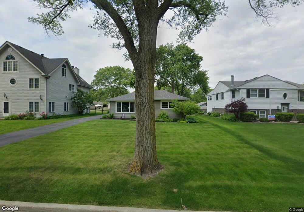 2403 Robin Ln, Rolling Meadows, IL 60008 - photo 1