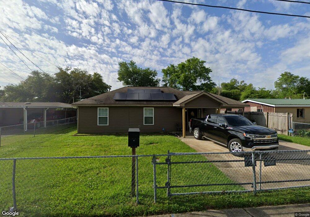 1516 Clover Dr, Lake Charles, LA 70607 - photo 1