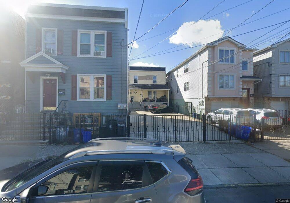 68 Davenport Ave unit 2, Newark, NJ 07107 - photo 1