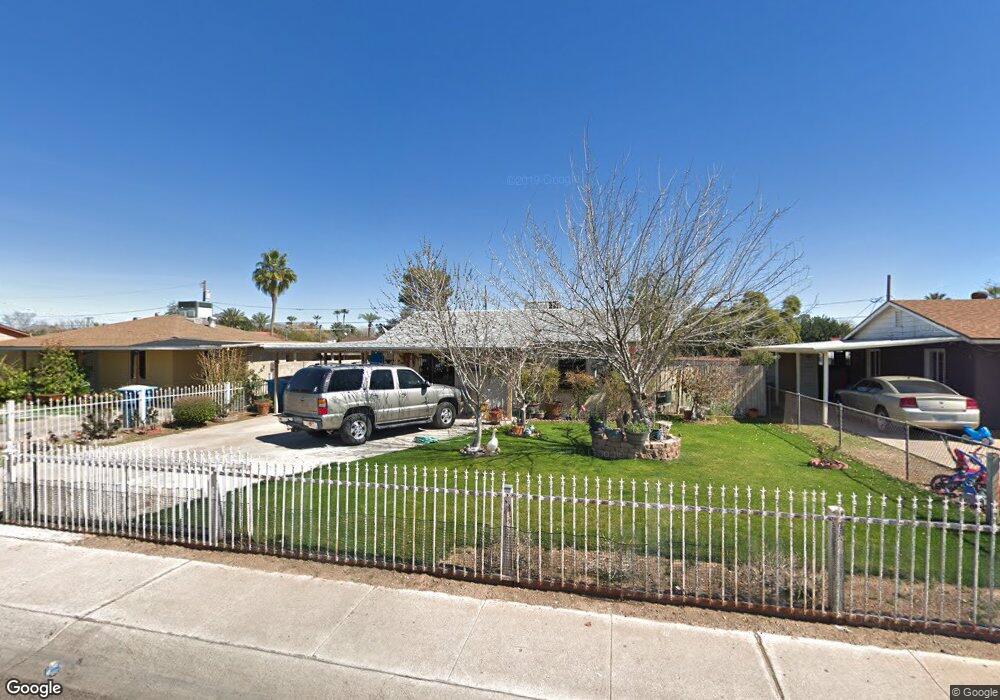 2011 N 28th Place, Phoenix, AZ 85008 - photo 1