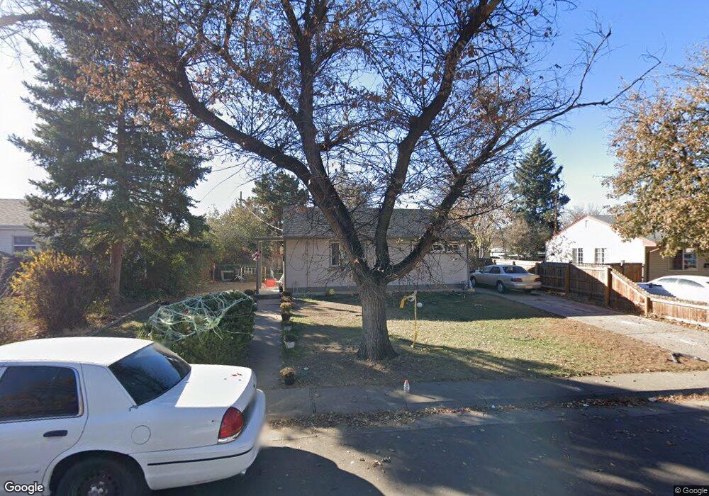 715 Ironton St, Aurora, CO 80010 - photo 1