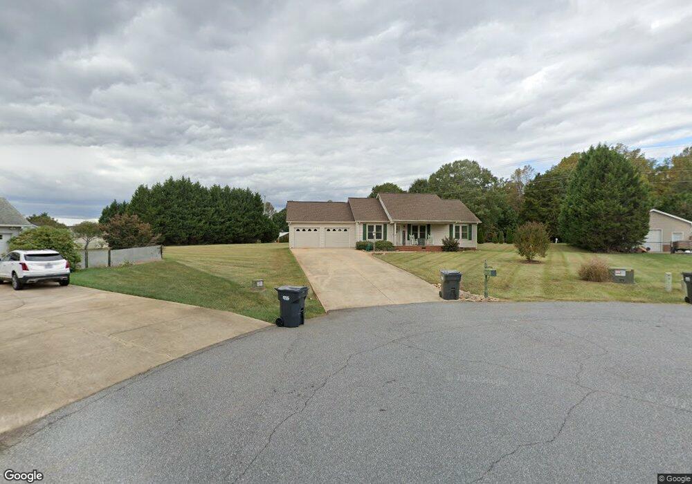 169 Elk Dr, Statesville, NC 28625 - photo 1