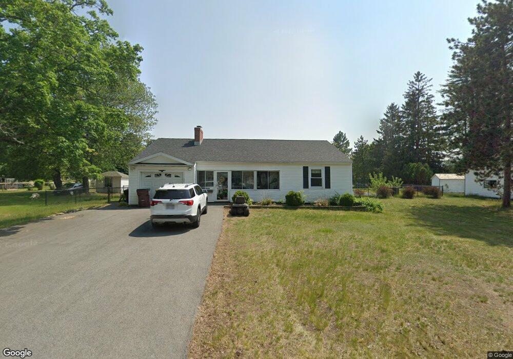 24 Lewis St, Ballston Spa, NY 12020 - photo 1