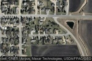 912 4th St, Nicollet, MN 56074