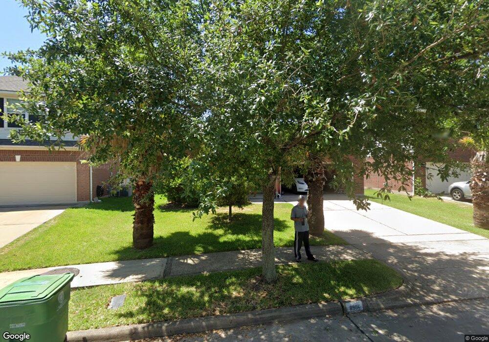 8906 Durham Manor Ln, Houston, TX 77075 - photo 1