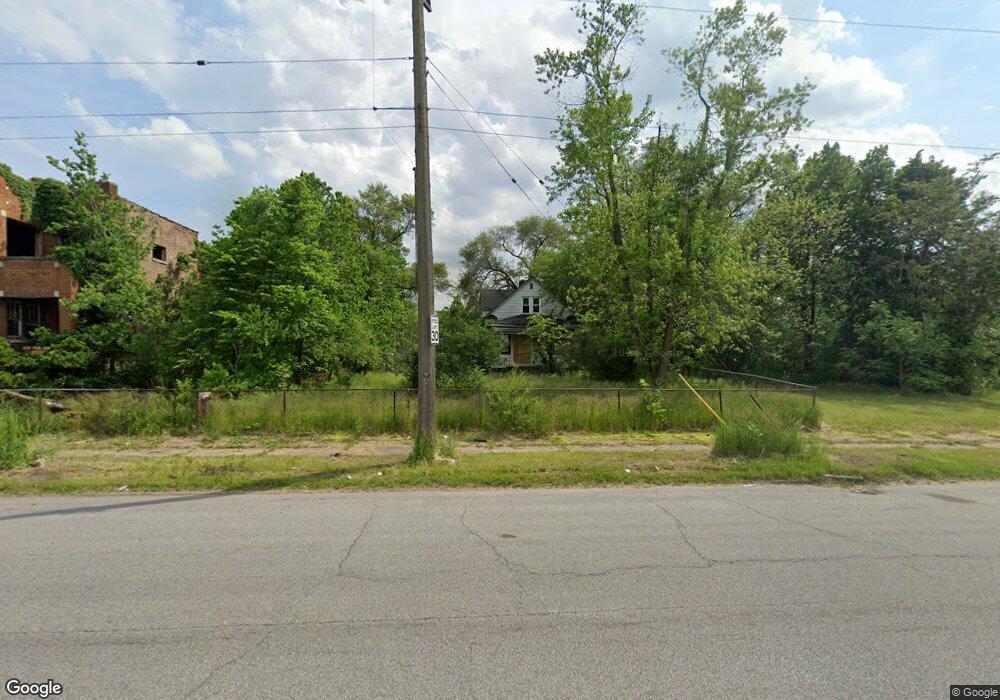 2521 W 11th Ave, Gary, IN 46404 - photo 1