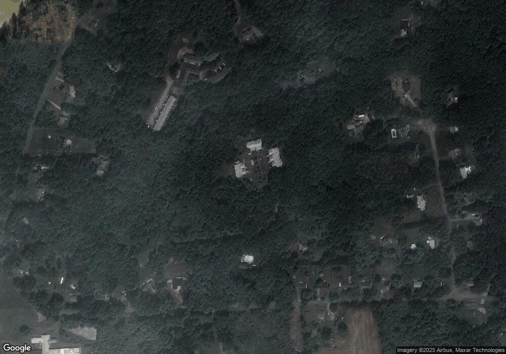 8 Woodstock Hills Dr, Woodstock, CT 06281 - photo 1