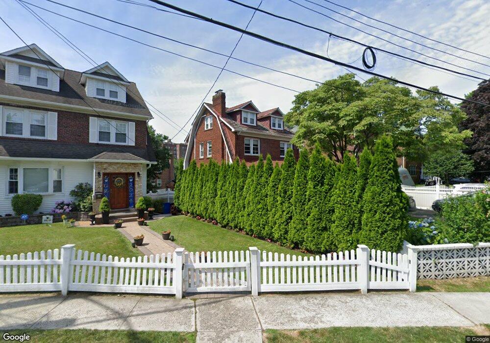 52 Ellsworth Ave, Yonkers, NY 10705 - photo 1