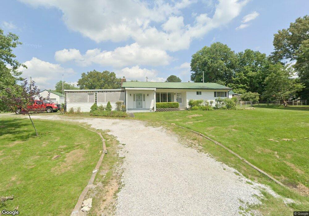 605 Noel Ave, Manchester, TN 37355 - photo 1