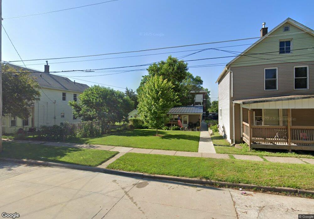 1117 W 7th St, Davenport, IA 52802 - photo 1