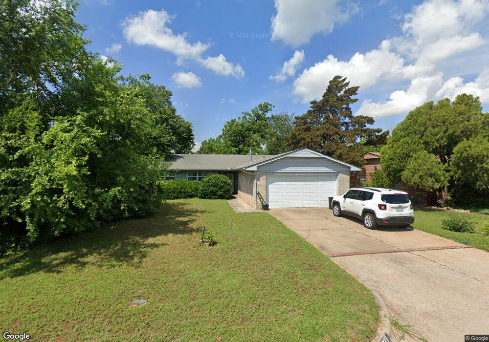 6513 Cherokee Dr, Warr Acres, OK 73132 - photo 1