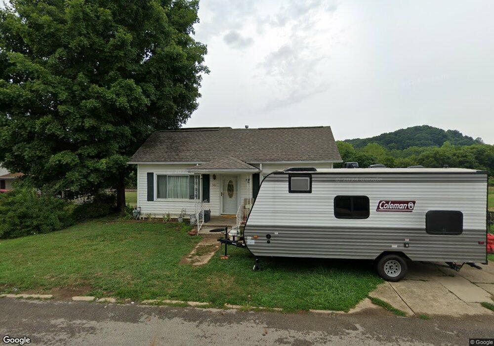 301 Elm St, Sugar Grove, OH 43155 - photo 1