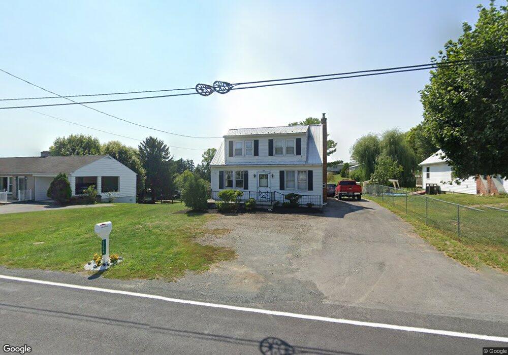 7694 Mentzer Gap Rd, Waynesboro, PA 17268 - photo 1