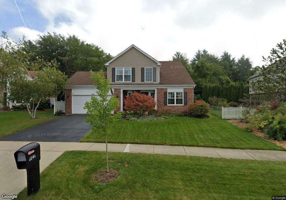 922 Cortney Dr, Carpentersville, IL 60110 - photo 1