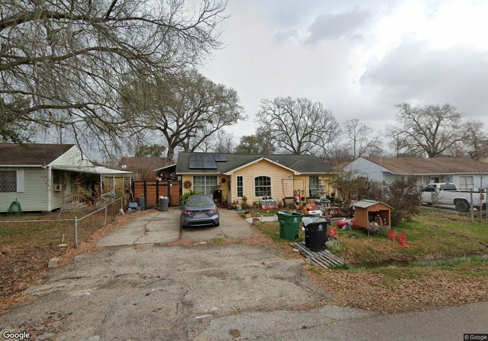 13417 Louisville St, Houston, TX 77015 - photo 1