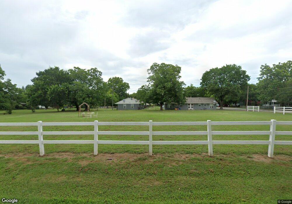 202 W Eagle St, Ector, TX 75439 - photo 1