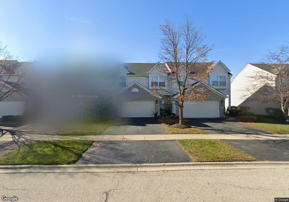 938 Viewpoint Dr, Lake In the Hills, IL 60156 - photo 1