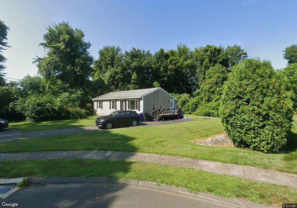 39 Preston Rd, Windsor Locks, CT 06096 - photo 1