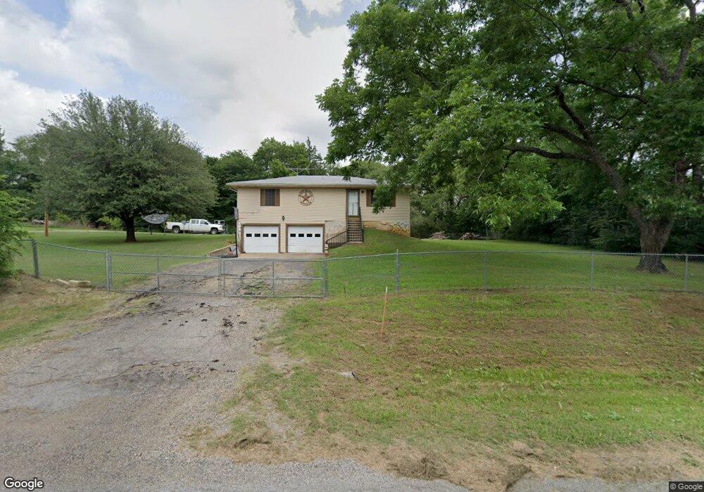 1470 Desvoignes Rd, Denison, TX 75021 - photo 1