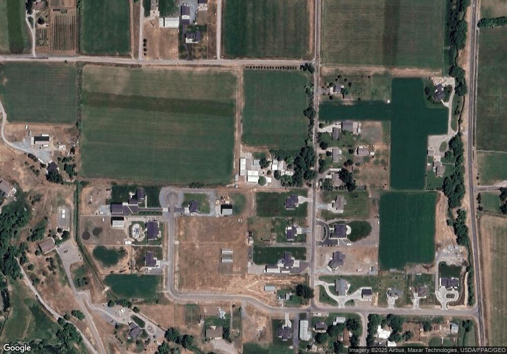 8501 S 400 W, Paradise, UT 84328 - photo 1