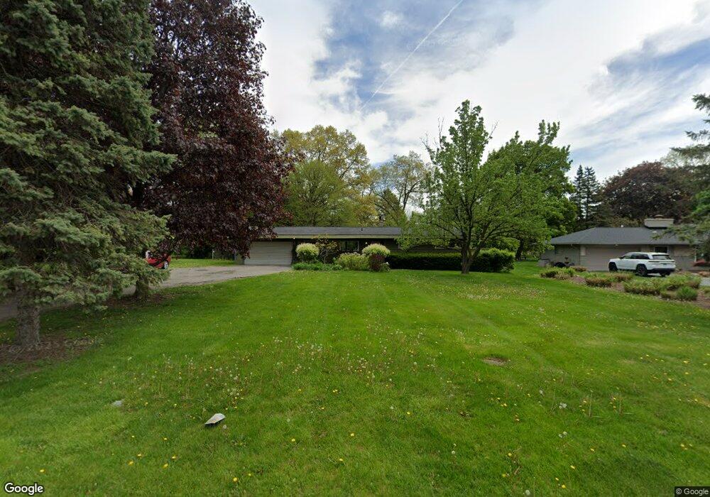 2785 Lahser Rd, Bloomfield Hills, MI 48304 - photo 1