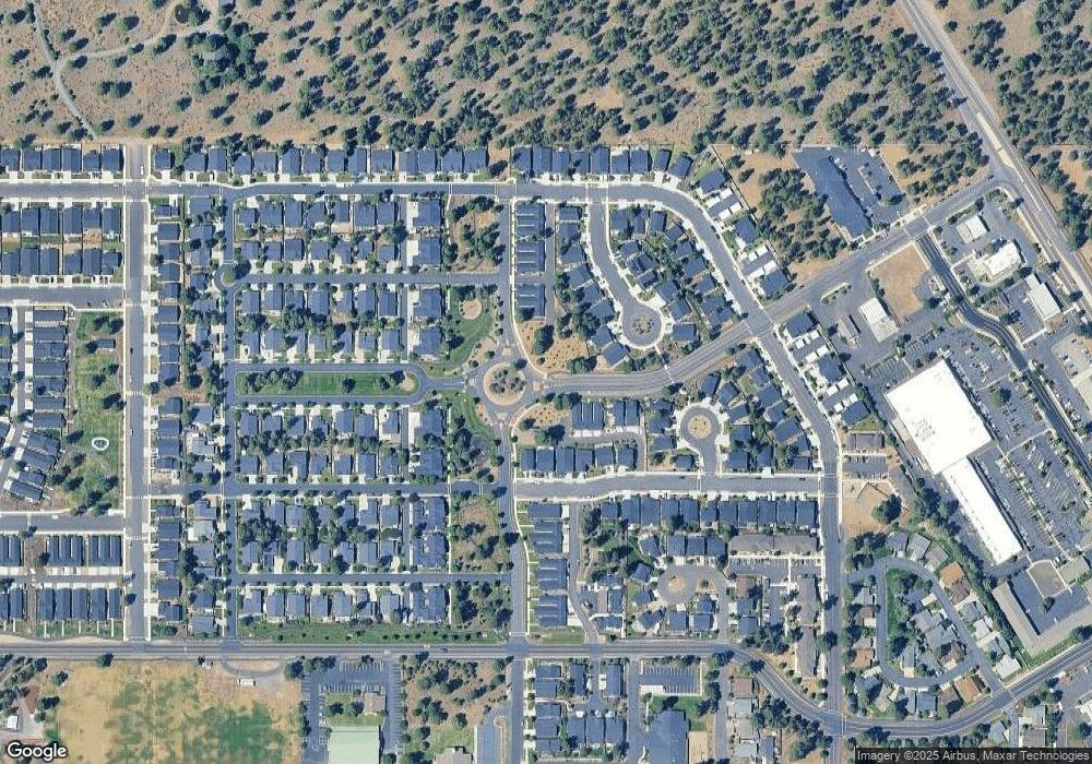 100 W Rail Way, Sisters, OR 97759 - photo 1