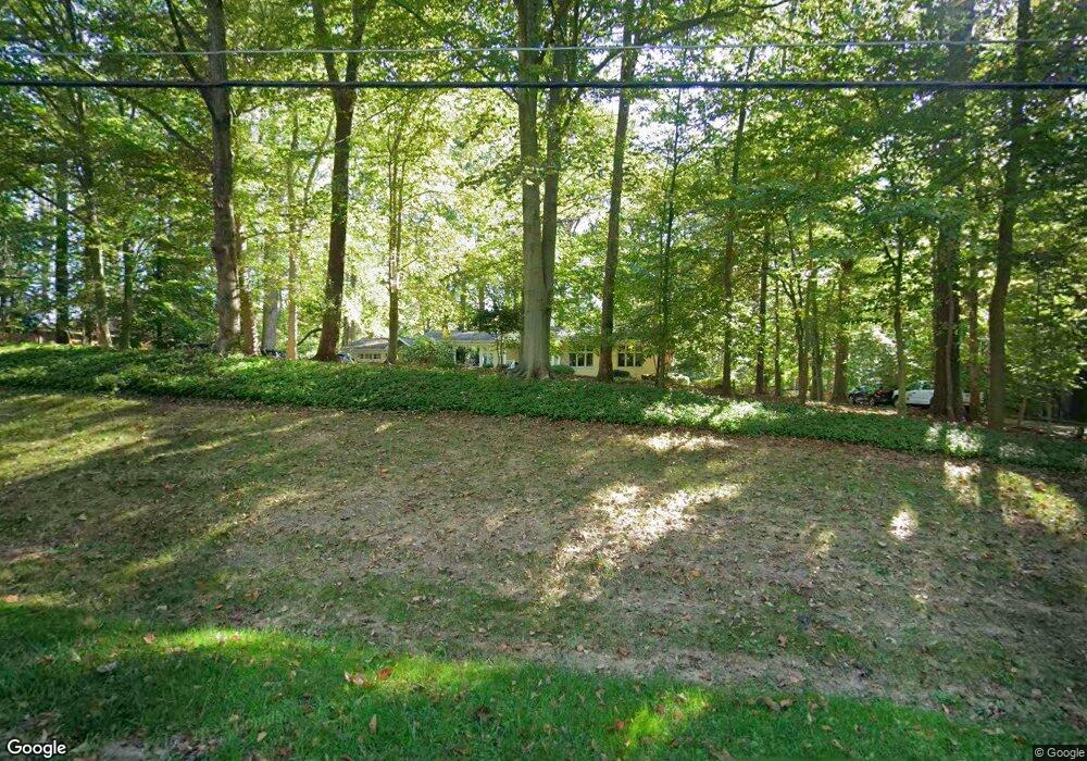 8505 Horseshoe Ln, Potomac, MD 20854 - photo 1