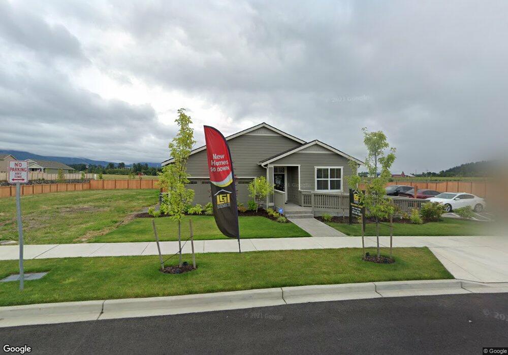 676 Sigrist Dr E, Enumclaw, WA 98022 - photo 1