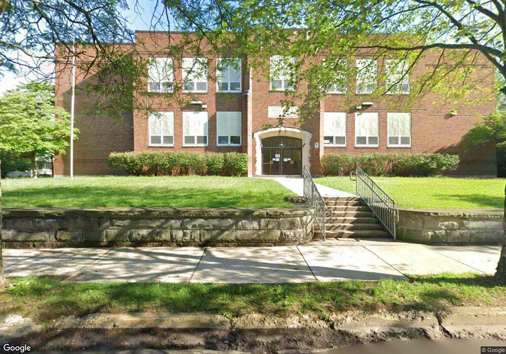 528 Thomas St, Stroudsburg, PA 18360 - photo 1