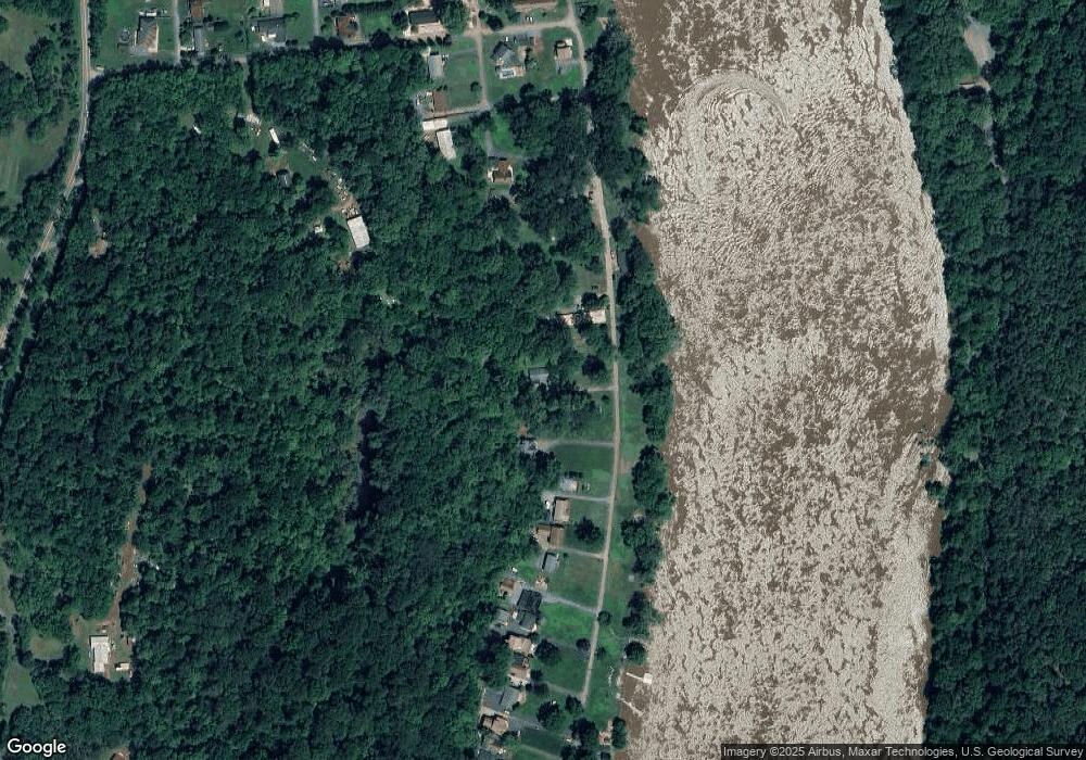 355 Mason Dr, Harpers Ferry, WV 25425 - photo 1