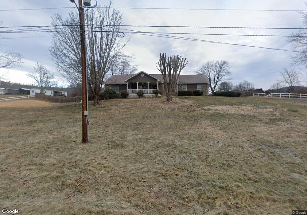 205 Brookside Dr, Hendersonville, NC 28792 - photo 1