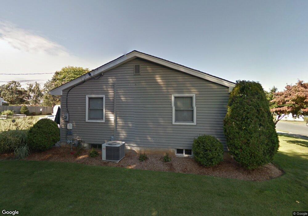 5048 Pine Grove Cir, Allentown, PA 18106 - photo 1