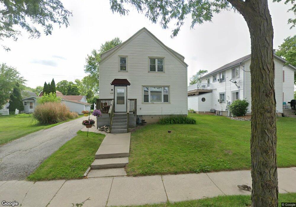 4729 N 126th St, Butler, WI 53007 - photo 1