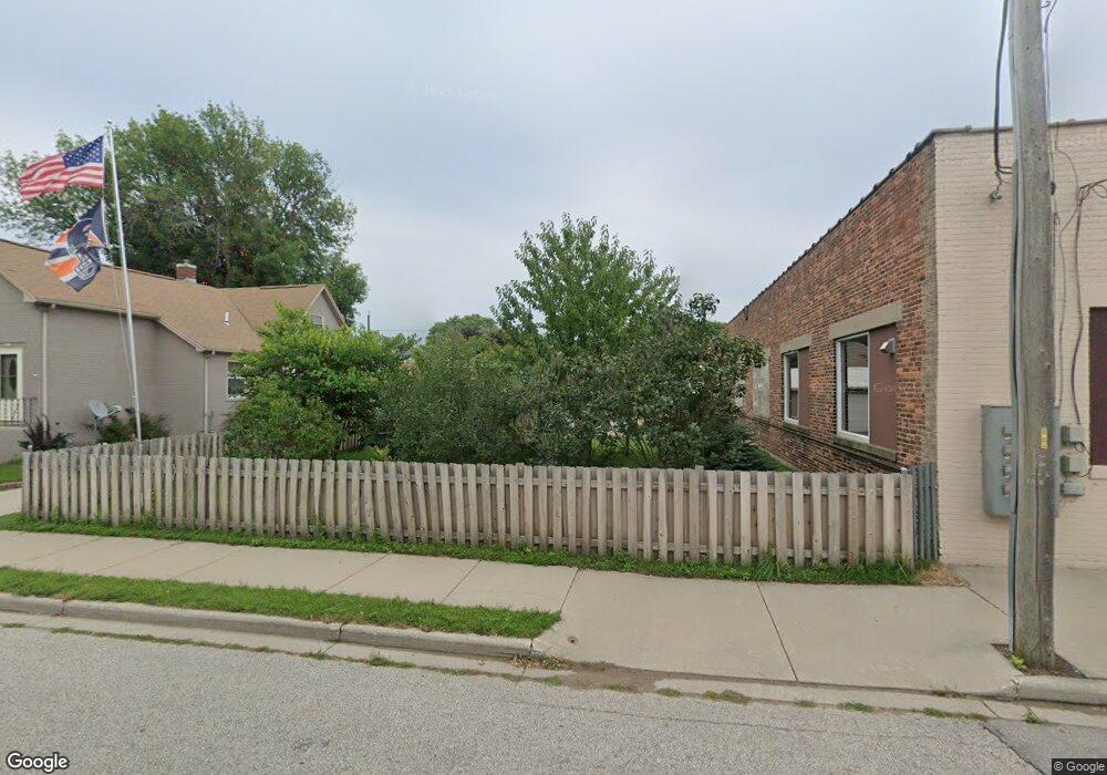 1014 6th St, Menominee, MI 49858 - photo 1